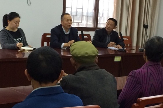 ������������м��˳�������