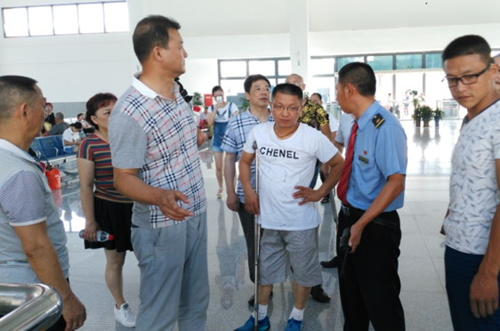 �ϳ��п�չ���ߴΡ�ȫ��֫���˻�ա����ϰ�����