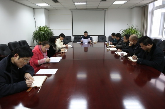 �в�������ѧϰ��ί�������ȫ���߾��ù������龫�� 