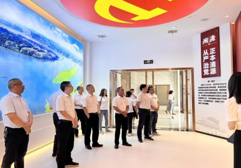 ��ز�����չ��ʾ�����