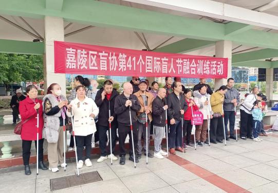 ������������չä���ں�ѵ���