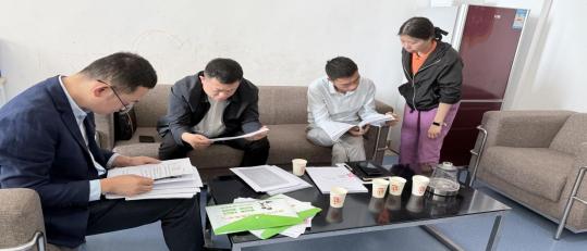 �ϳ��в����Լ������м���ͯ���㿵��������չ�������