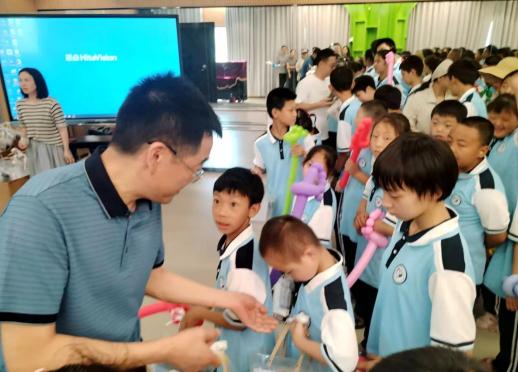 �������չ����һ��ο�ʲм���ͯ�