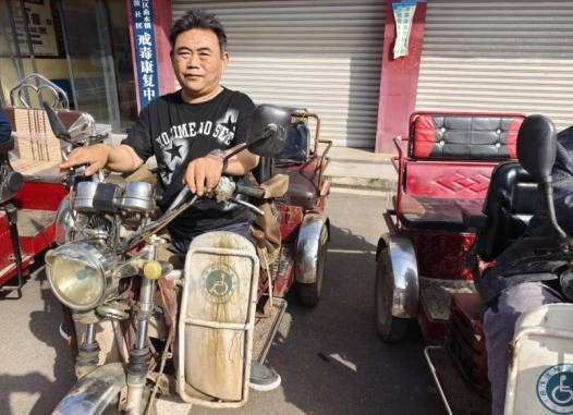 ����������������չ�м��˻������γ���ʵ����