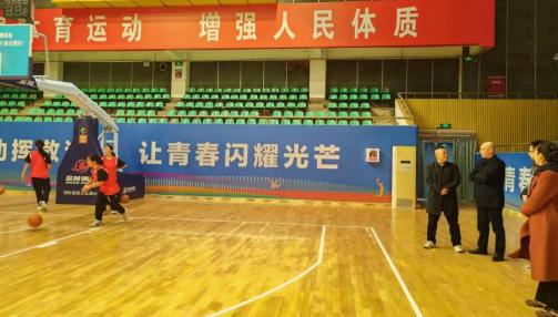 �в�������ο�ʱ�սȫ�����ذ»��˶�Ա