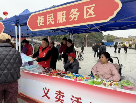 ��ز�����֯�μӡ�12·5�� ����־Ը���ջ