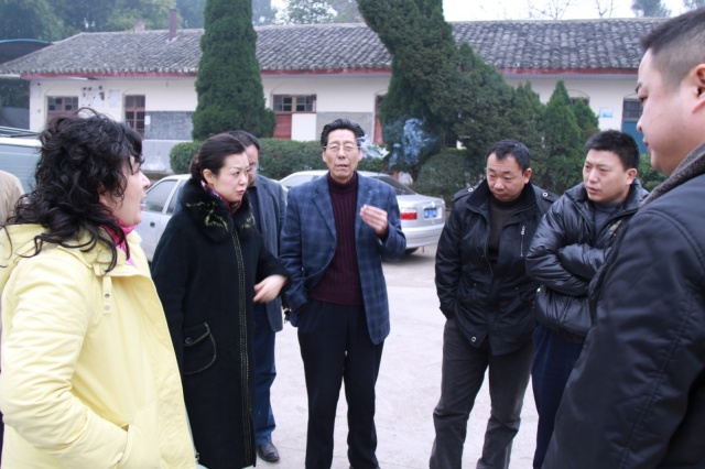 ʡ�����쵼������ָ���ؽ�У�������